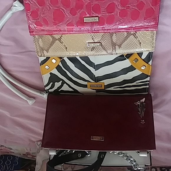 Very nice miche excellent used rare black and white base shells and straps - Picture 2 of 12